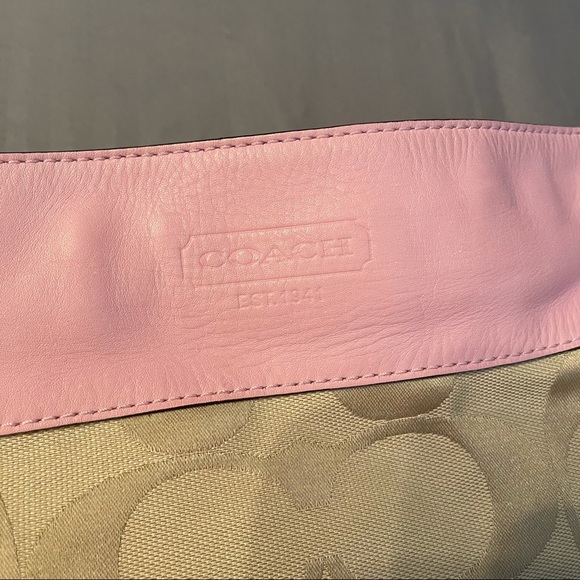 EUC Coach Handbag - Picture 7 of 10